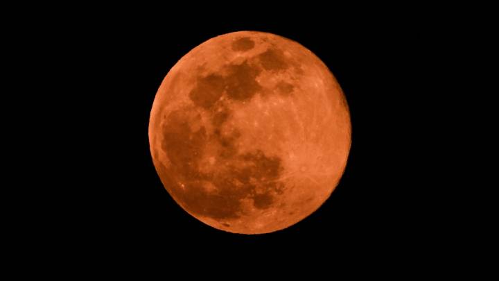 ¿Te Perdiste la Luna Llena? Te decimos Cuándo Será la Última Superluna del Ciclo en 2026