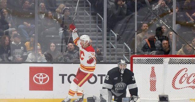 Morgan Frost scores in OT to lift the Flames past the Kings, 2