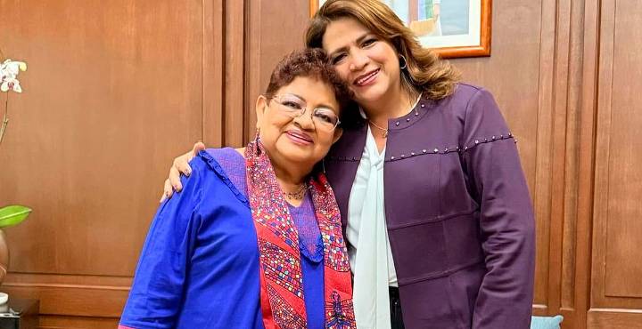 Fabiola Alanís felicita a Ernestina Godoy por su nombramiento como Fiscal General de la República