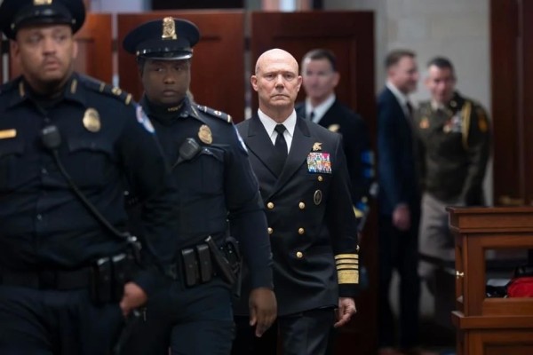 Divide a legisladores en EU video de ataque a narcolancha