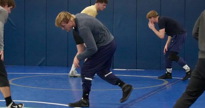 'It's just fun': Hobbs brothers lead Providence wrestling in NAIA rankings