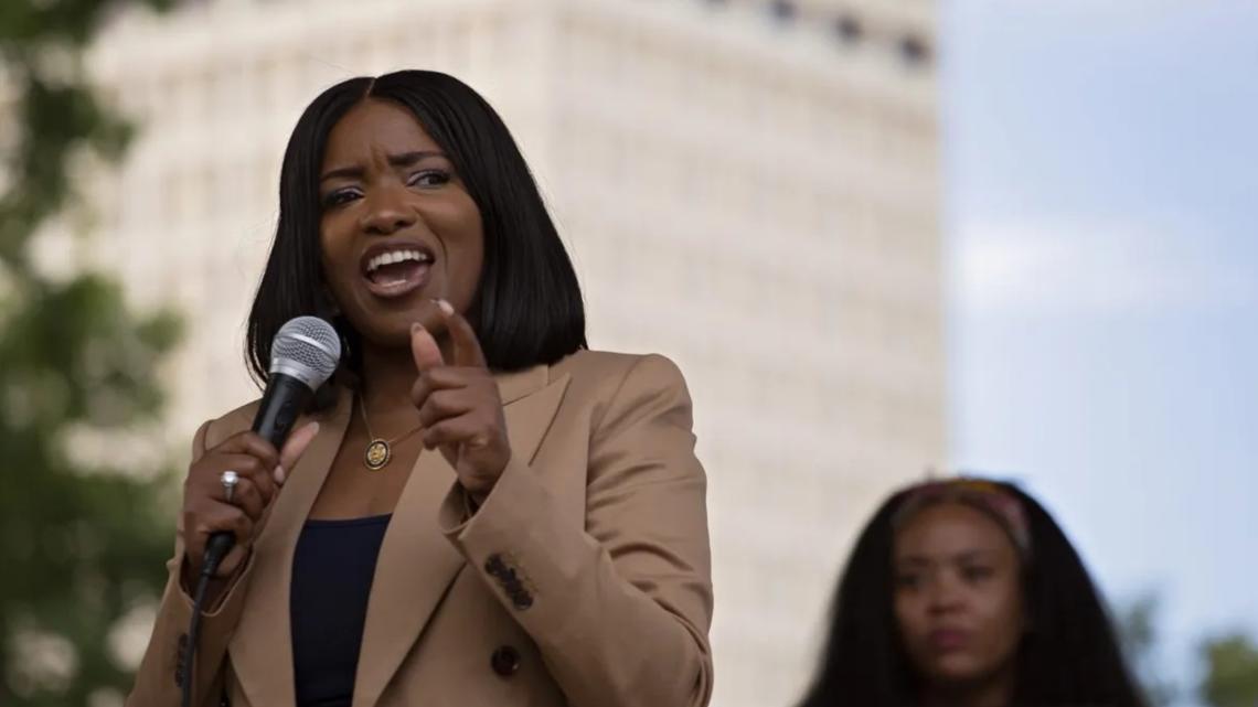 Rep. Jasmine Crockett enters Democratic primary for U.S. Senate