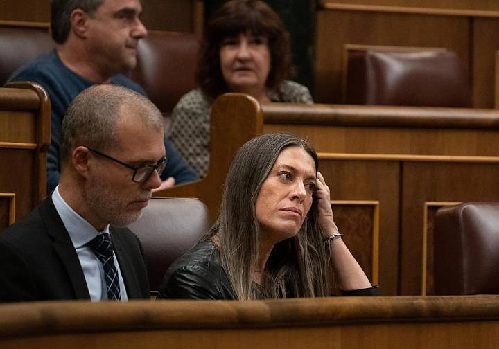 Junts llama a ERC a un frente común para «aprovechar la debilidad de Sánchez» y lograr nuevas «concesiones»