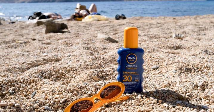 FDA proposes adding sunscreen ingredient commonly used in other parts of the world to list of permitted products