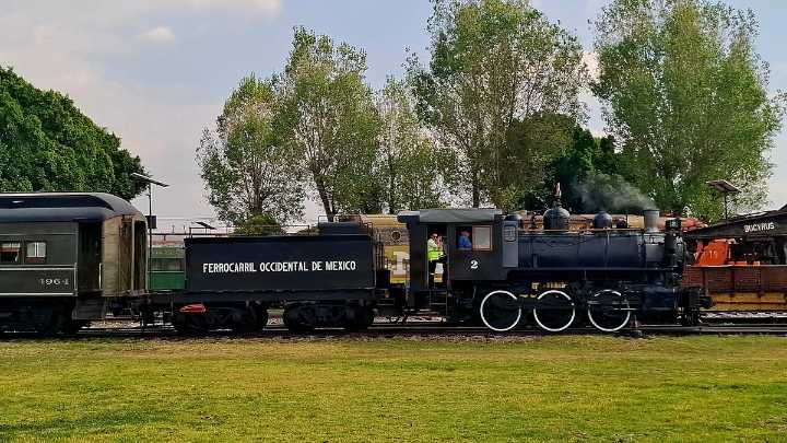 La OSEP interpretó el concierto Sinfonía vapor para “homenajear a los héroes”