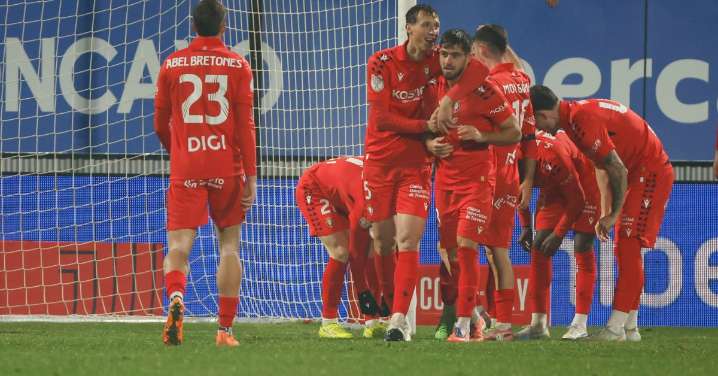 Remonta Osasuna y avanza con triunfo 5-3 ante un combativo Ebro