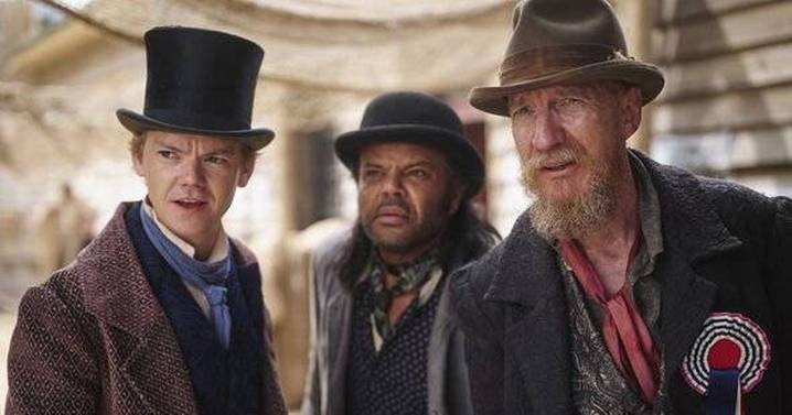 Harry Potter star's period drama leaving fans 'fully invested' returns soon