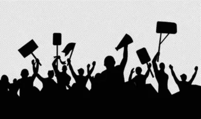 Primary Teachers Protest in Bhubaneswar Over Salary Upgrade and Contract System Abolition