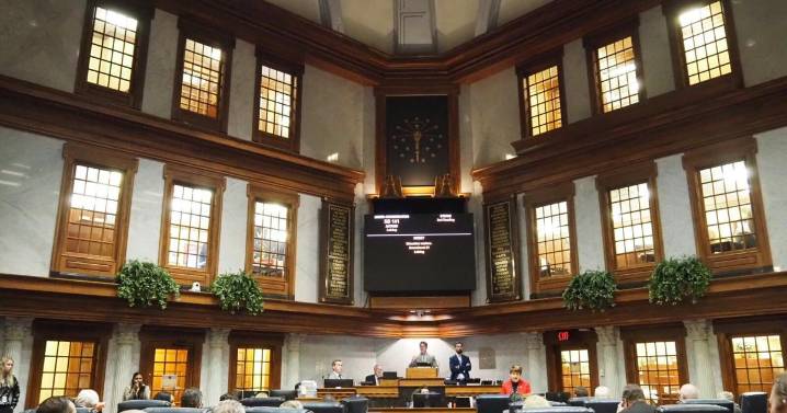 Applications now being accepted for the 2026 Indiana Senate Page Program.