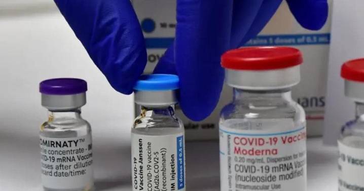 Investiga EU si la vacuna de Covid-19 está relacionada con la muerte de pacientes