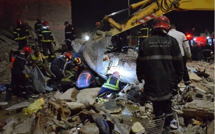 Aumentan a 22 los fallecidos tras el derrumbe de dos edificios en Marruecos