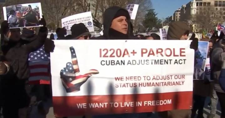 Qué significaría para los I220-A un fallo positivo en la corte y cuánto tiempo tardaría