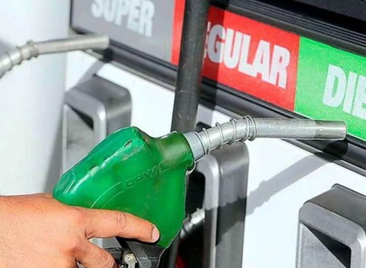 Alzas han marcado precios de combustibles en 2025; diésel acumula L. 11.14