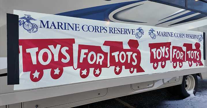 KWHL and Toys for Tots raise $25K and 1,000 toys for Alaska children