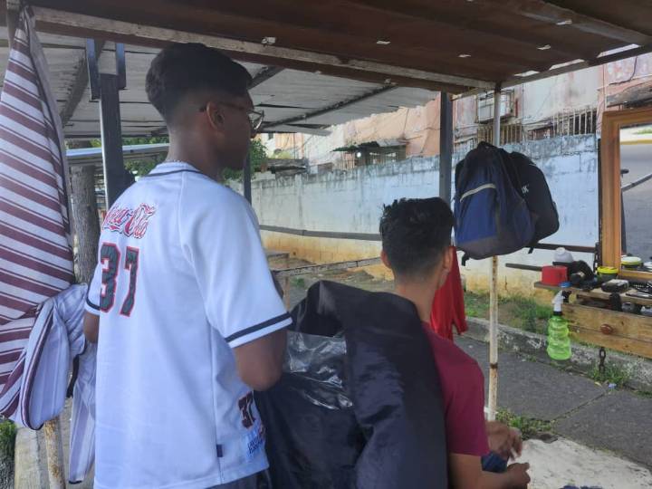 Barberías estiman mayor flujo de clientes en Navidad