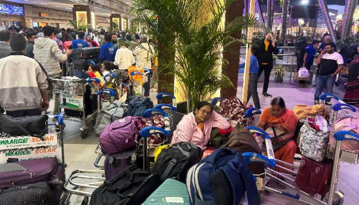 IndiGo Fiasco: Indian Railways Deploys 116 Extra Coaches Across 37 Trains