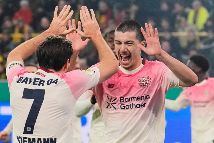 Maza anota y Leverkusen elimina a Dortmund de la Copa de Alemania por 1