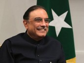 Zardari asks PPP Punjab to wait for 'right moment'