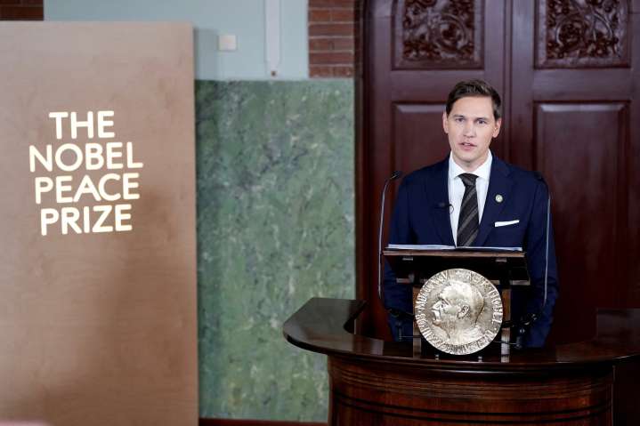 Ceremonia del Nobel de la Paz quedó marcada entre el bochorno, las protestas y la ausencia