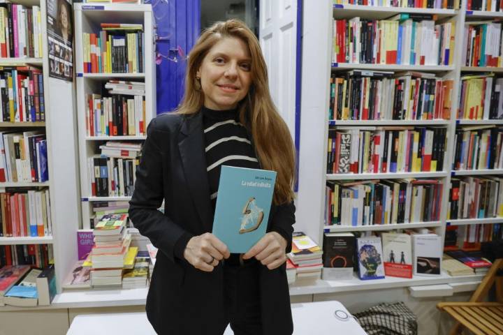 Española Miriam Reyes debuta en narrativa con una obra sobre la emigración a Venezuela