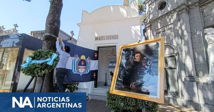 Homenajearon a Manuel Dorrego en el Cementerio de la Recoleta