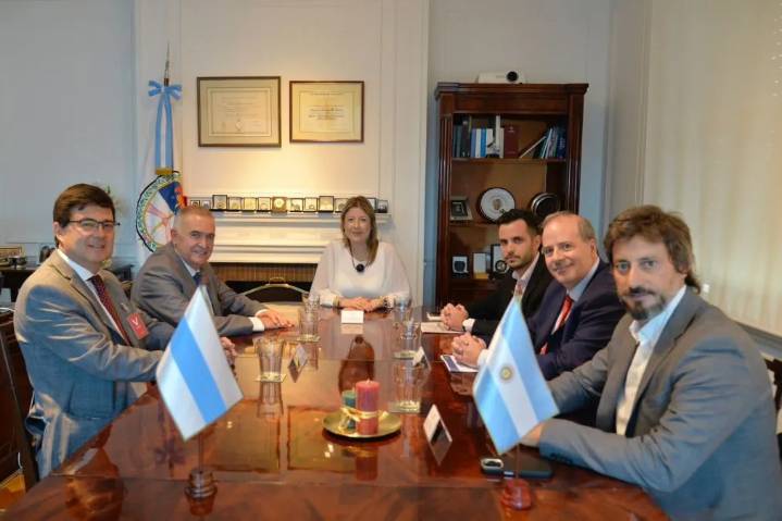 Jaldo se reunió con la ministra de Seguridad de la Nación, Alejandra Monteoliva