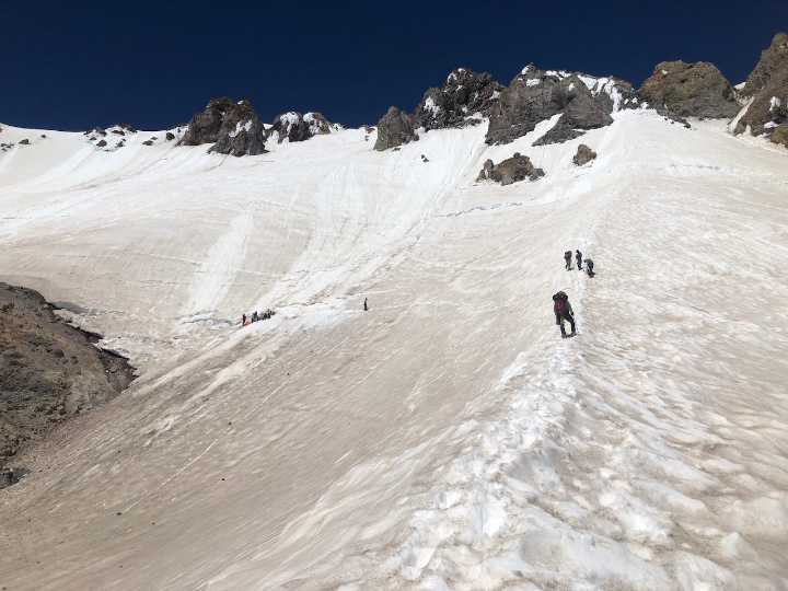 Bend climber missing, presumed dead on Mount Hood