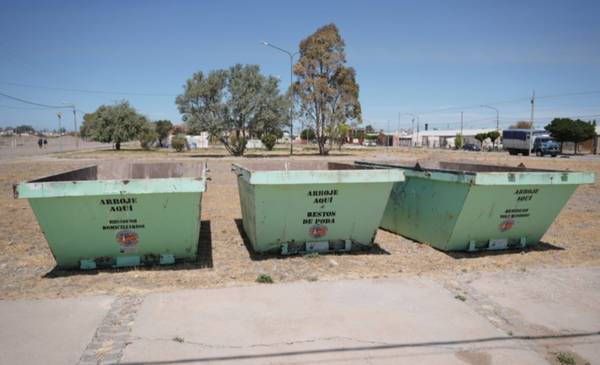 Programa «Eco Capital»: El Municipio instaló volquetes en el barrio 490 sur