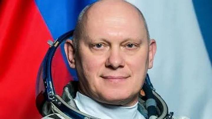 Rusia sustituye a un astronauta que iba a viajar a la Estación Espacial por supuestamente espiar las naves de SpaceX