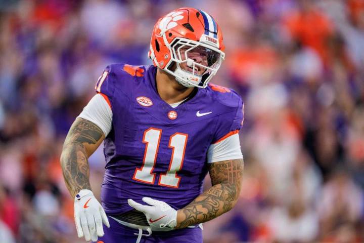 Clemson DT Peter Woods becomes third Tiger to declare for 2026 NFL Draft