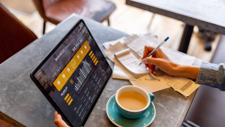 You don't have to tailor your finances to the Fed — here are 3 money moves that work any time