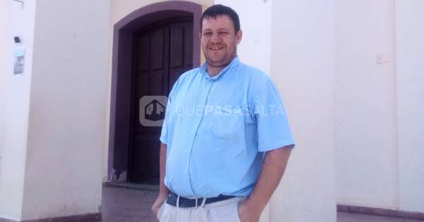 [URGENTE] Murió uno de los "curitas" más queridos de Salta: una caravana lo despide