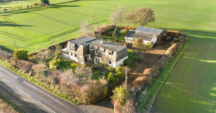 Gorgeous East Lothian country home with panoramic views hits market