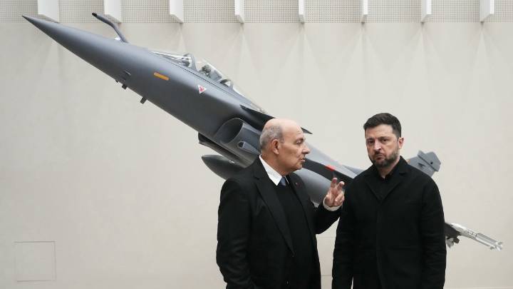 Alemania, Polonia y Noruega comprarán armas para Ucrania