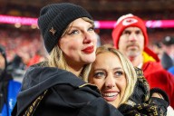 The data firm behind the Taylor Swift nazi bot story is actually a PR crisis company: ohnotheydidnt