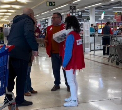 Cruz Roja impulsa en Andújar la campaña “Un juguete, un niño” para la infancia vulnerable