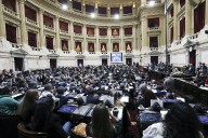 Diputados de Catamarca dejaron el bloque de UxP y habrá empate con el oficialismo en 94 legisladores