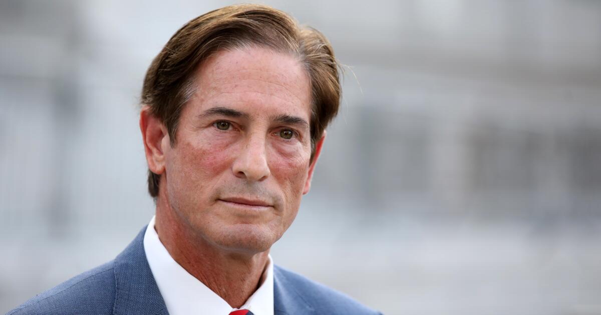 D.A. announces charges against unlicensed contractors in Altadena fire zone