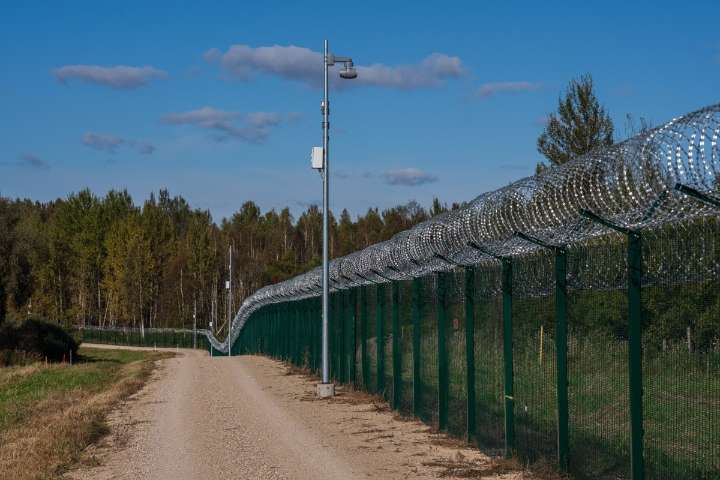 NATO Nation Starts Building Concrete Bunkers on Russian Border