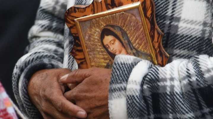 Conductor atropella a peregrinos en Nuevo León y se da a la fuga; hay ocho heridos