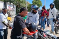 Triple choque de motos en la Avenida del Libertador deja tres heridos leves