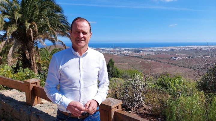 «La moción estuvo a falta de la firma», asegura Óscar Hernández