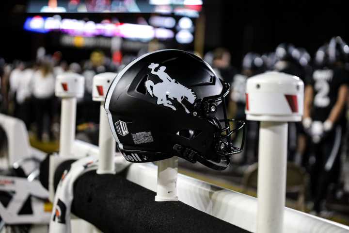 Wyoming Football Signs 20 for 2026 Early Signing Period