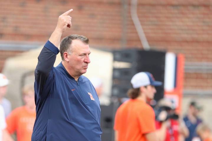 Bret Bielema Confirms Bowl Game Status of Illinois Senior Who Rejected $2M Tennessee Offer