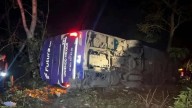 Cae Autobús a Barranco en Tlanchinol, Hidalgo; Hay 5 Muertos y 20 Heridos