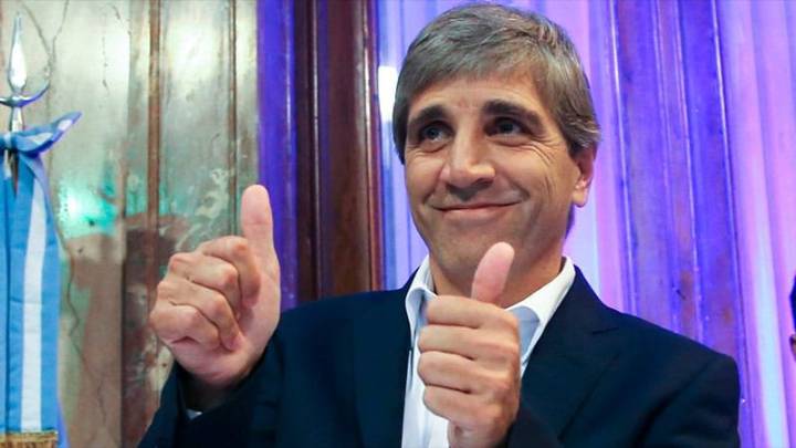 Caputo anunció que Argentina vuelve a tomar deuda en el mercado con una tasa del 6,5%