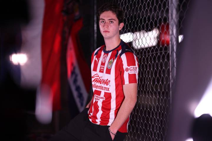 Brian Gutiérrez, primer refuerzo de Chivas