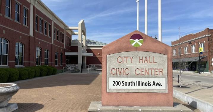 Carbondale keeps grocery tax to fund essential city services