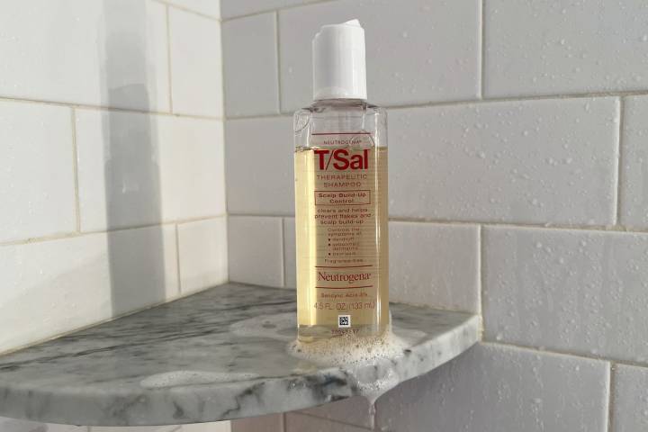 The 11 Best Dandruff Shampoos, Tested and Reviewed