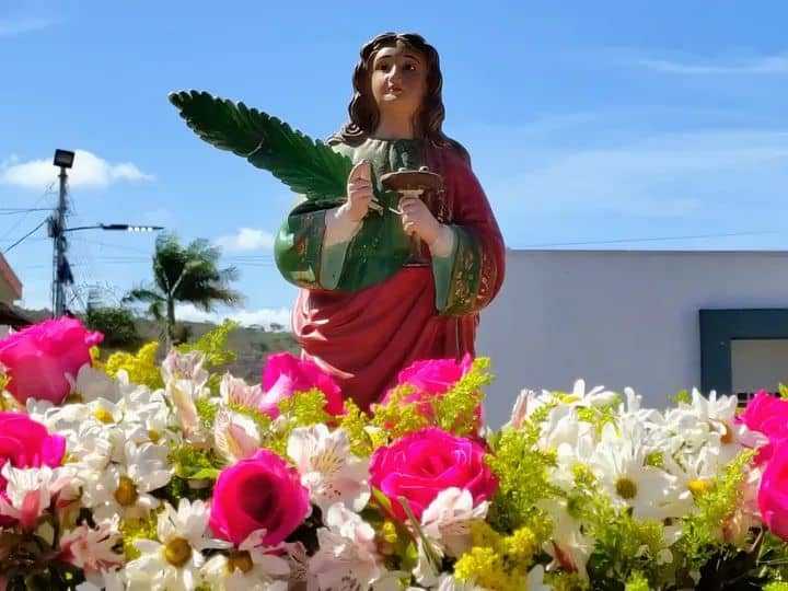 Yaritagüeños rindieron tributo a Santa Lucía virgen de los ojos bellos